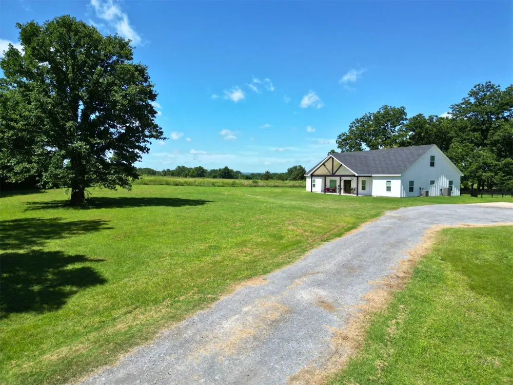 22841 County Road 3620 Stonewall, OK 74871