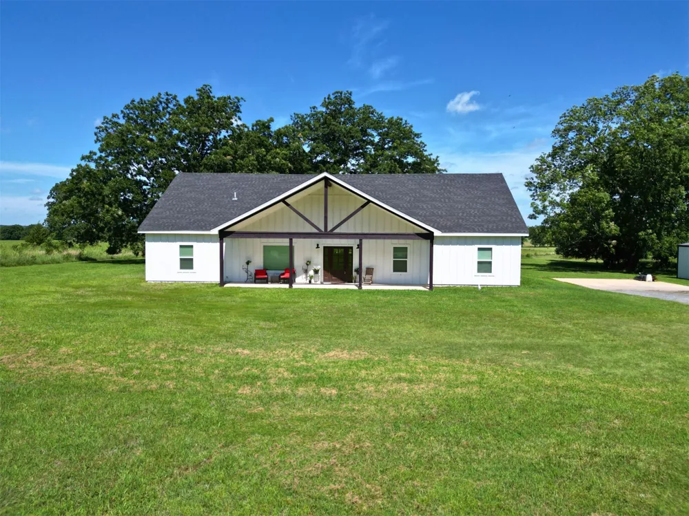 22841 County Road 3620 Stonewall, OK 74871
