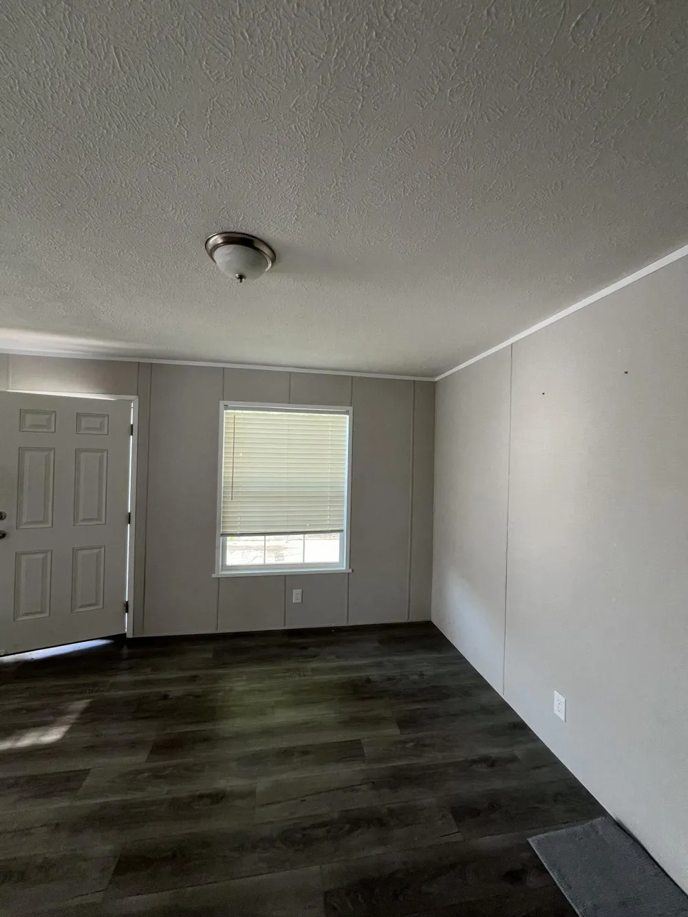 4647 Red Apple Court NW #91 Walker City, MI 49534