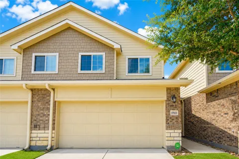17021 Wilthorne Gardens Court