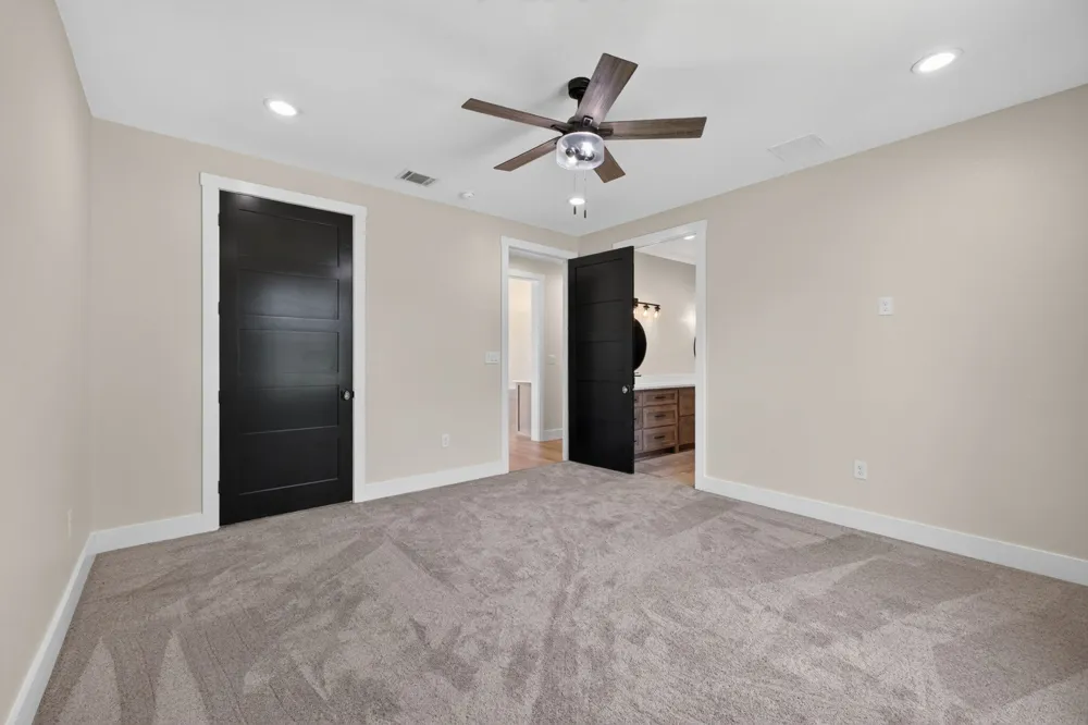 1215 Private Road 7039 Lexington, TX 78947