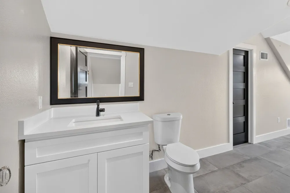 1215 Private Road 7039 Lexington, TX 78947