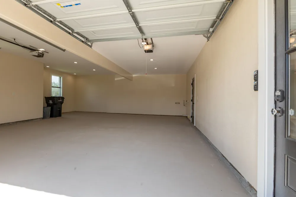 1215 Private Road 7039 Lexington, TX 78947