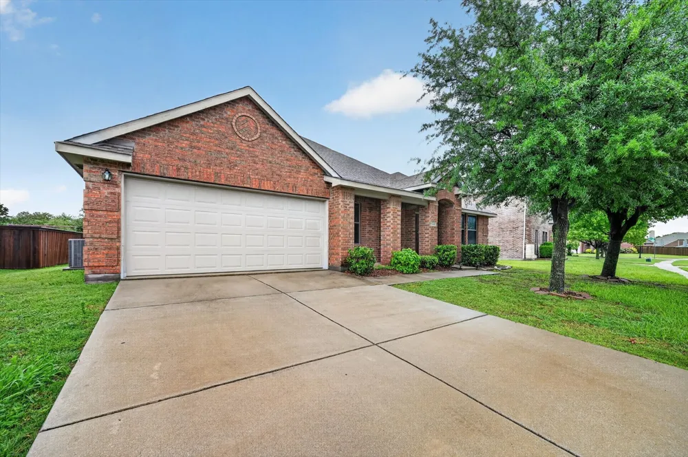 5640 Lincolnwood Drive Prosper, TX 75078