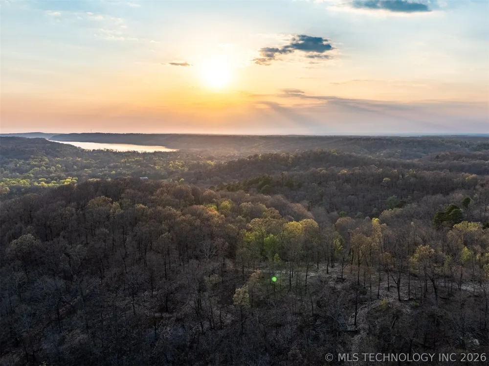 6 S 4530 ROAD Eucha, OK 74342