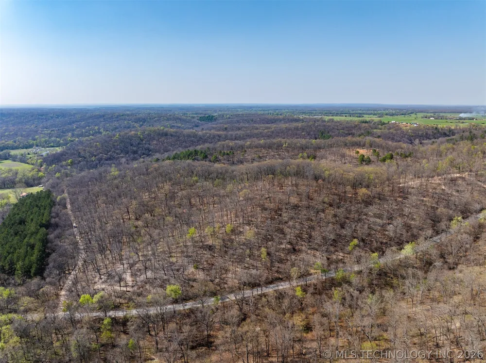 6 S 4530 ROAD Eucha, OK 74342