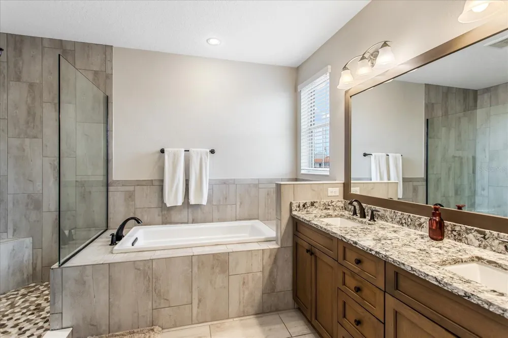 8937 LAKESHORE POINTE DRIVE Winter Garden, FL 34787