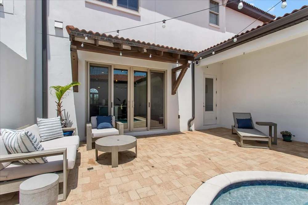 8937 LAKESHORE POINTE DRIVE Winter Garden, FL 34787