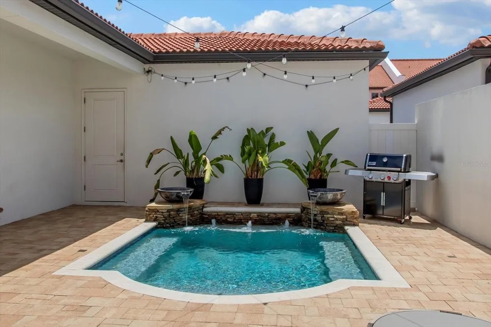 8937 LAKESHORE POINTE DRIVE Winter Garden, FL 34787