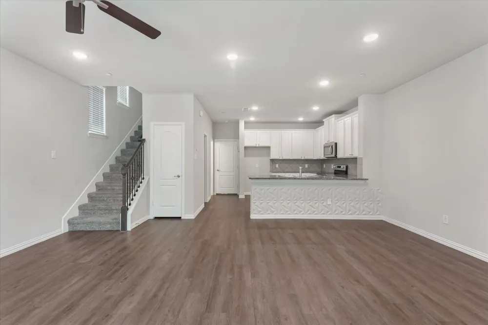 1274 Alamo Drive Lewisville, TX 75077