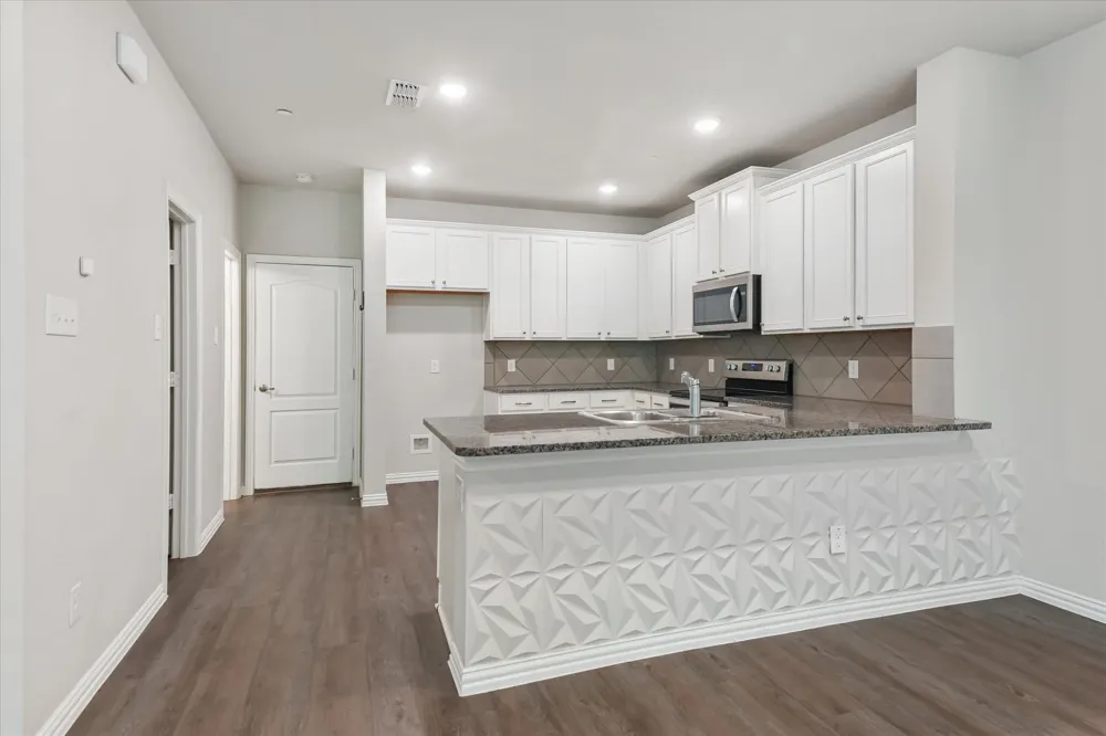 1274 Alamo Drive Lewisville, TX 75077