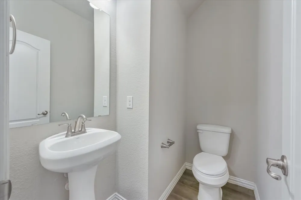 1274 Alamo Drive Lewisville, TX 75077