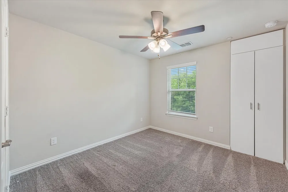 1274 Alamo Drive Lewisville, TX 75077