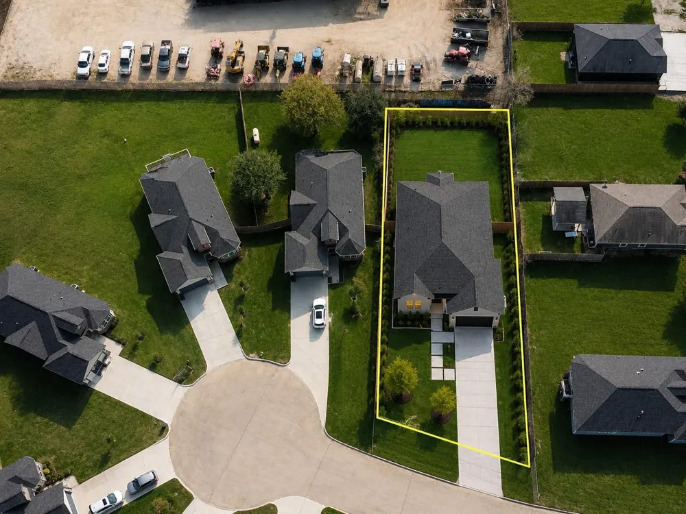 3 Donna Court Brookshire, TX 77423