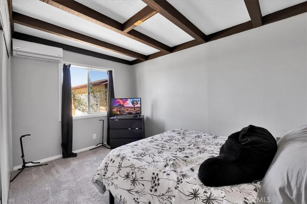 3633 Bluegrass 29 Palms, CA 92277