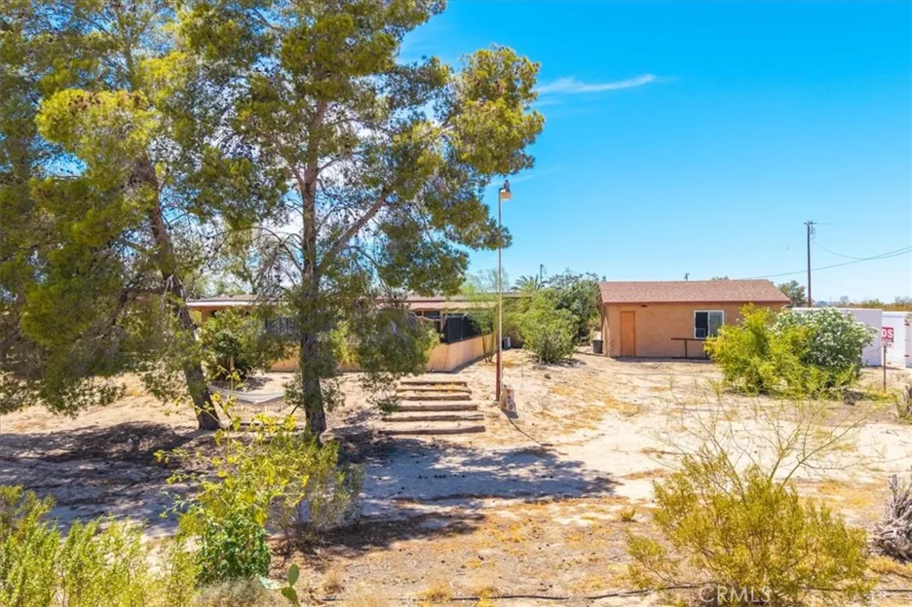 3633 Bluegrass 29 Palms, CA 92277