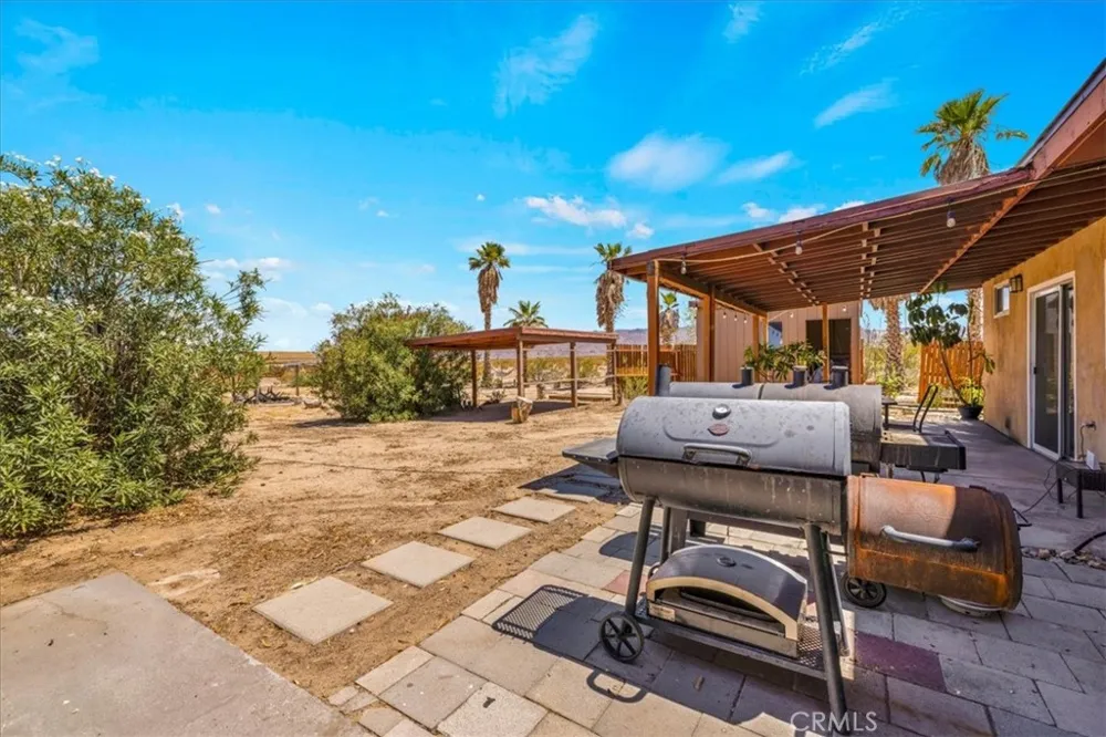 3633 Bluegrass 29 Palms, CA 92277