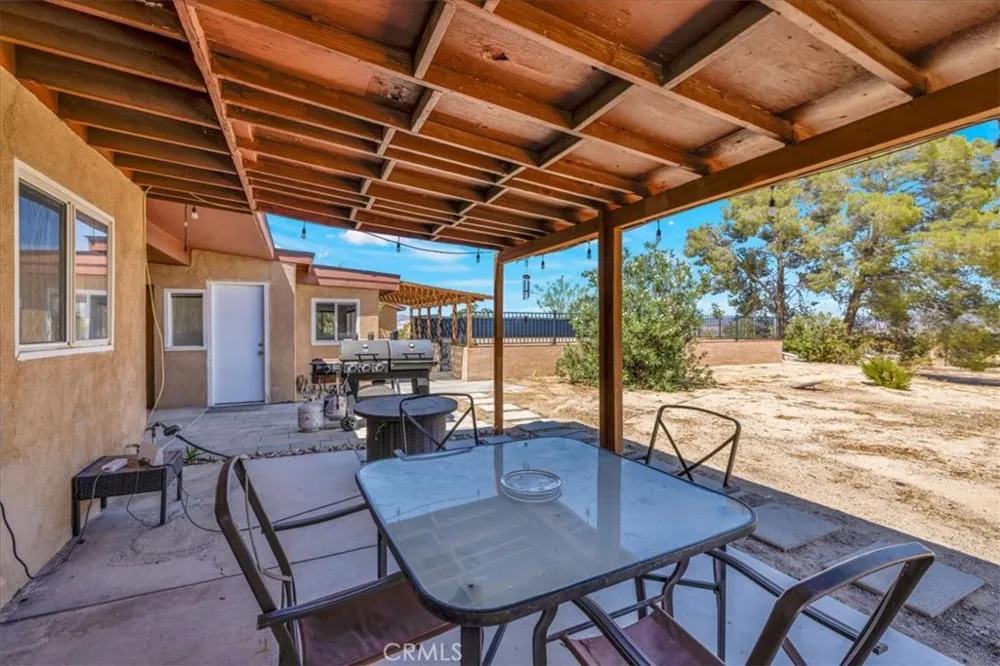 3633 Bluegrass 29 Palms, CA 92277