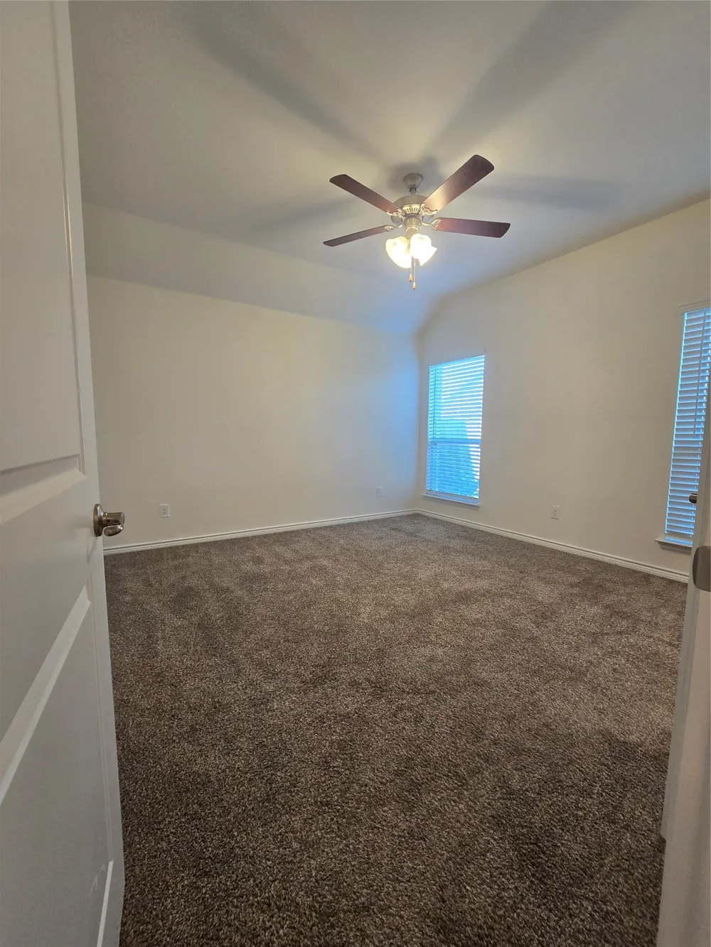 126 Redding Lane Red Oak, TX 75154