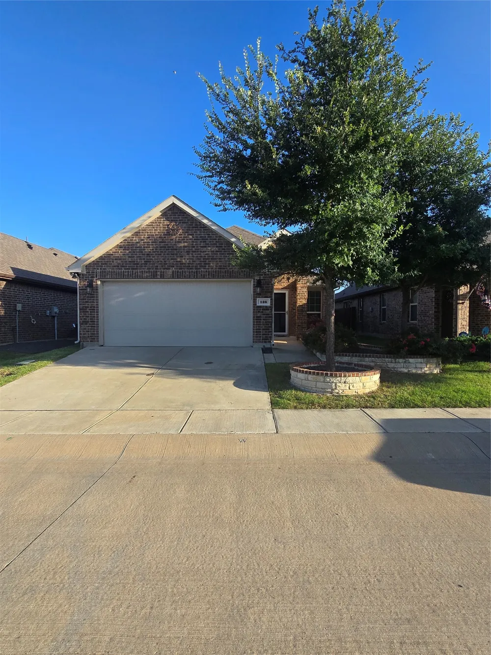 126 Redding Lane Red Oak, TX 75154