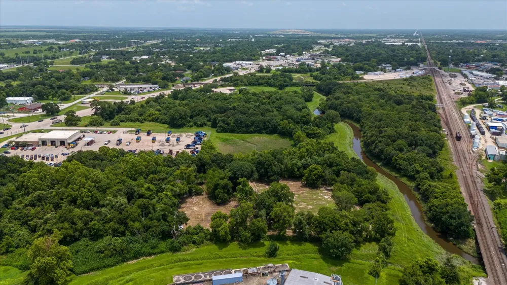 Highway 6 Nar Alvin, TX 77511