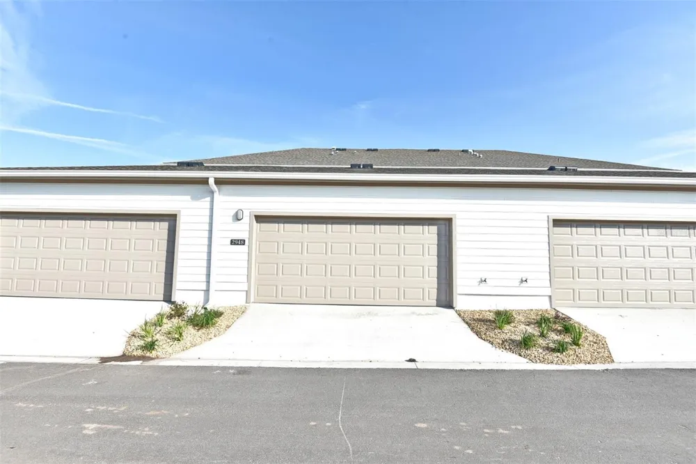2948 VOYAGER AVENUE St Cloud, FL 34771
