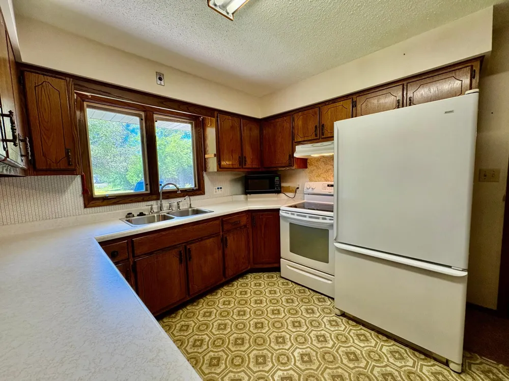 440 Chilgren Avenue Williams, MN 56686