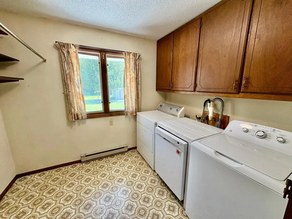440 Chilgren Avenue Williams, MN 56686