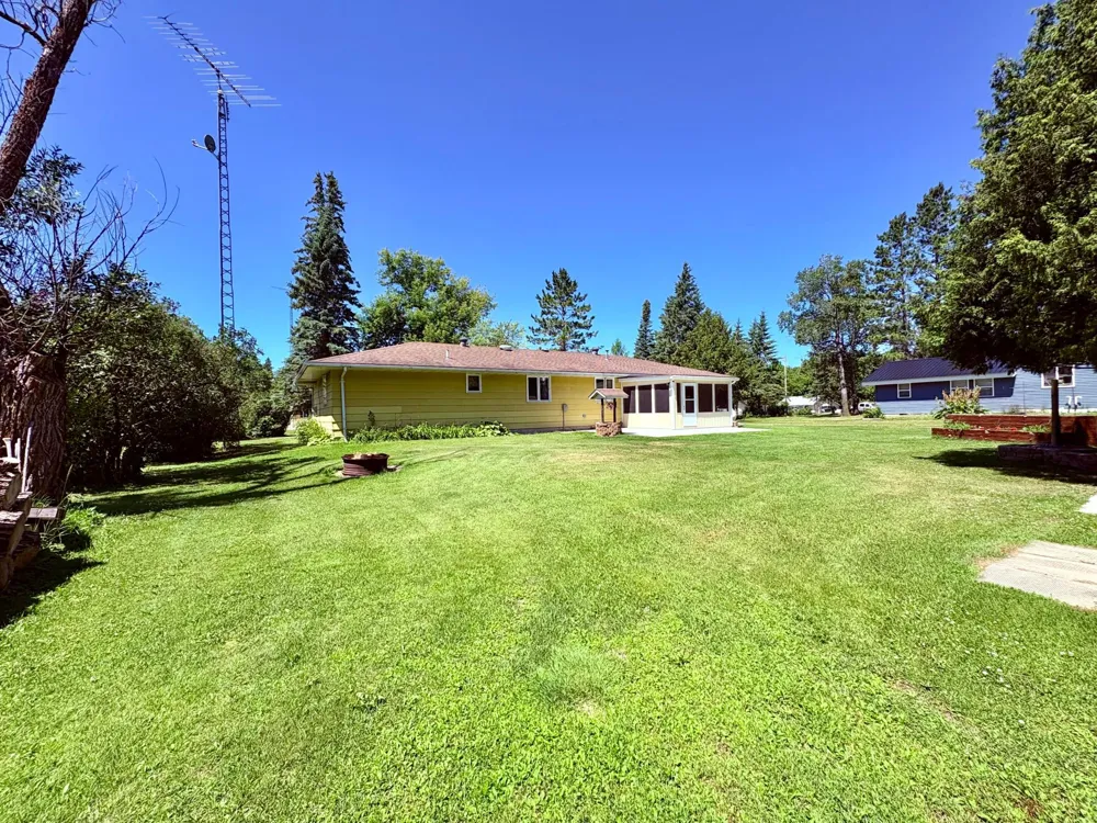 440 Chilgren Avenue Williams, MN 56686