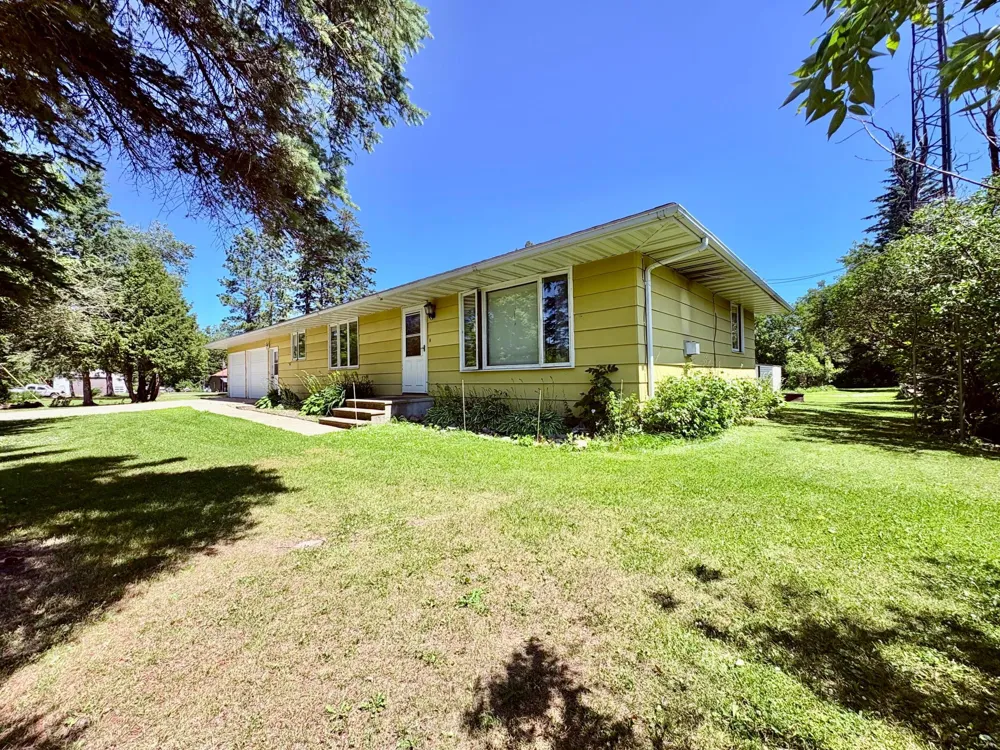 440 Chilgren Avenue Williams, MN 56686