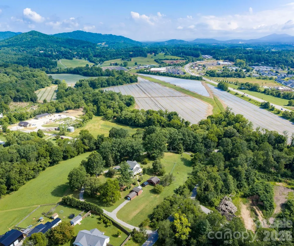 10 Old Turnpike Road Mills River, NC 28759