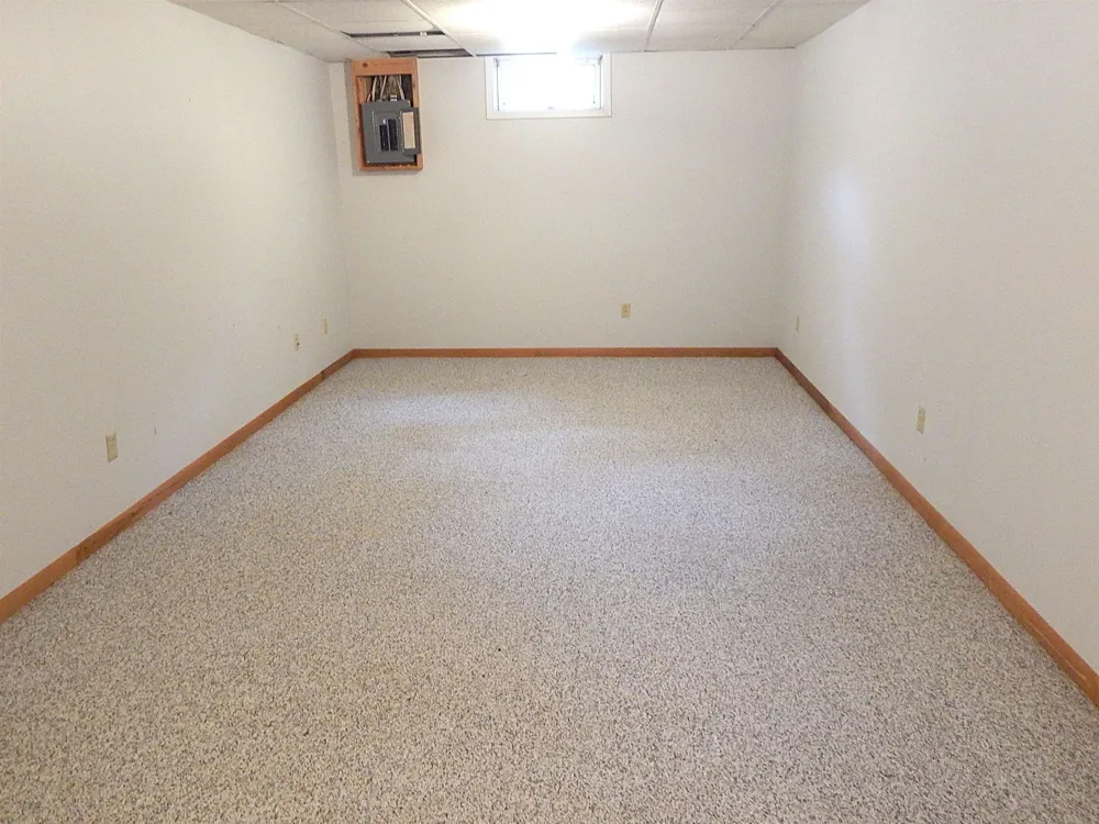 1492 Innwood North Green Lake Township, MI 49643
