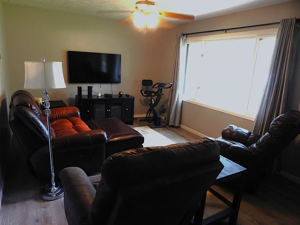 1492 Innwood North Green Lake Township, MI 49643