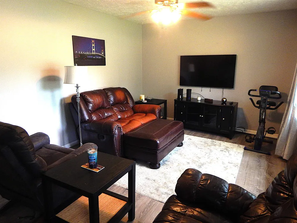 1492 Innwood North Green Lake Township, MI 49643