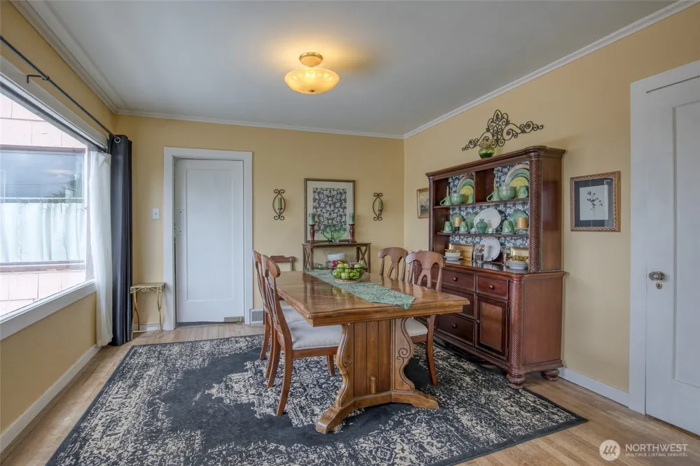 911 Thornton Street Aberdeen, WA 98520