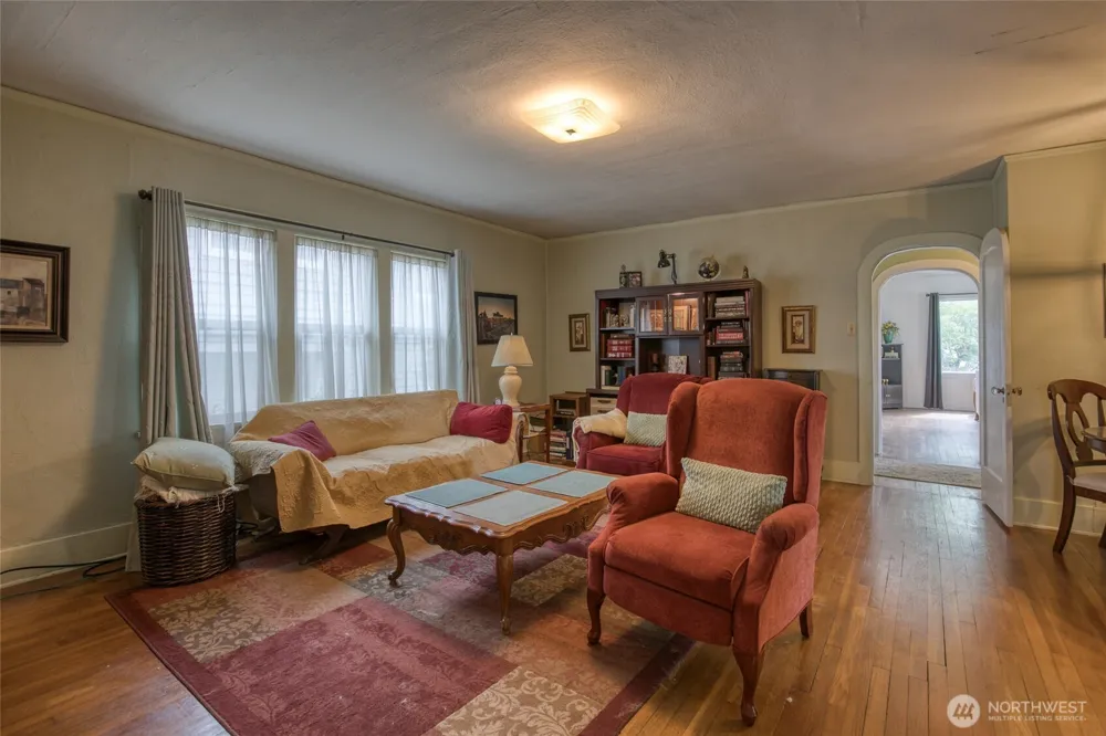 911 Thornton Street Aberdeen, WA 98520