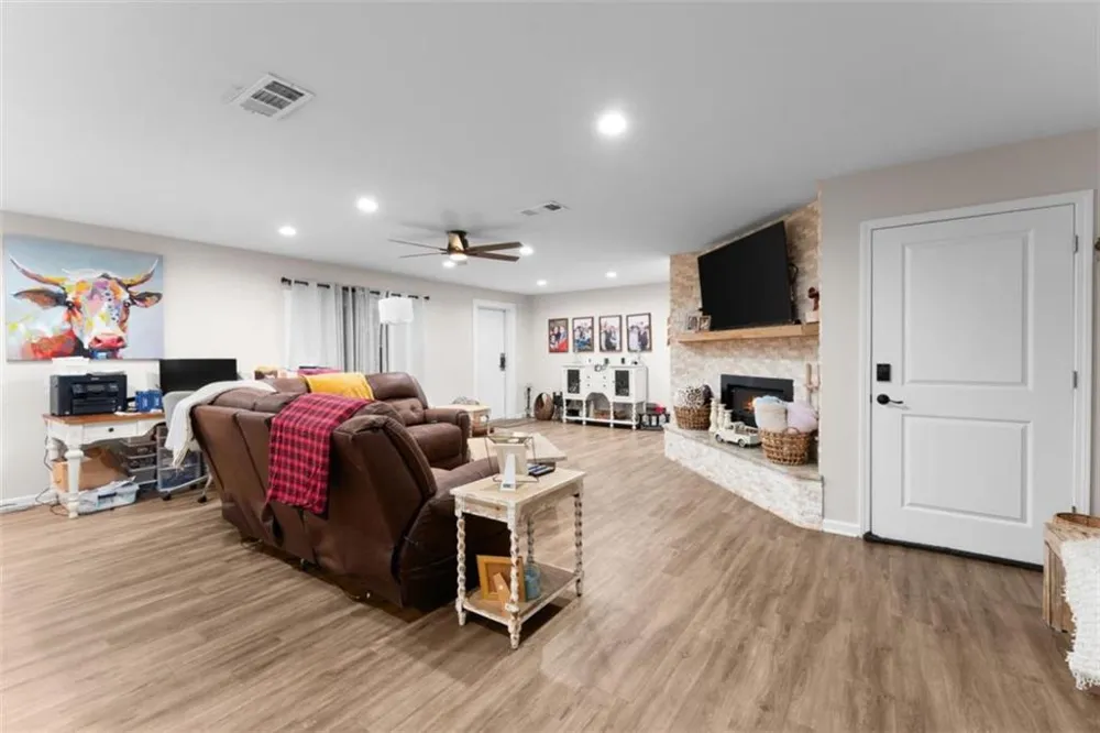 196 Adams Duncan Road Hull, GA 30646