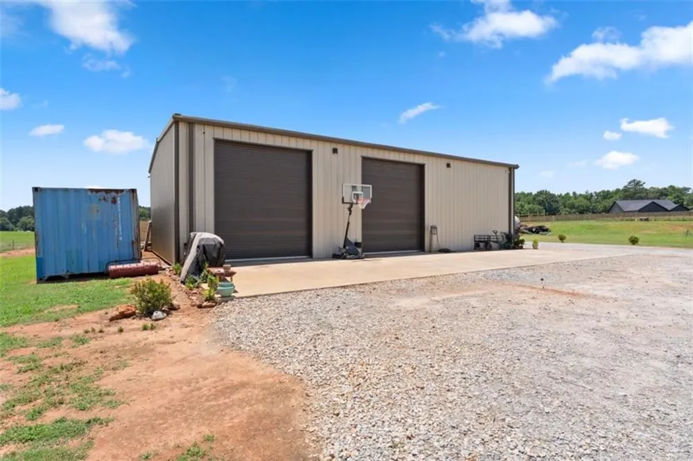 196 Adams Duncan Road Hull, GA 30646