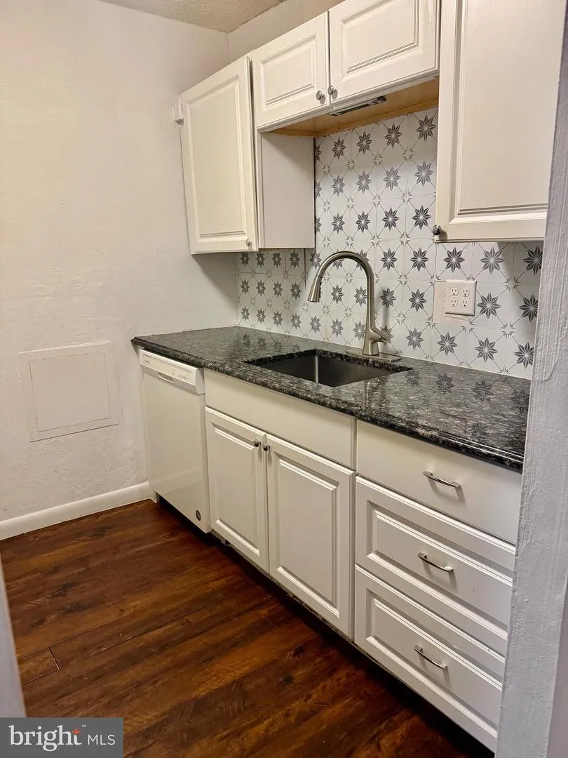 21 DOUGHERTY BOULEVARD #V-3 Glen Mills, PA 19342
