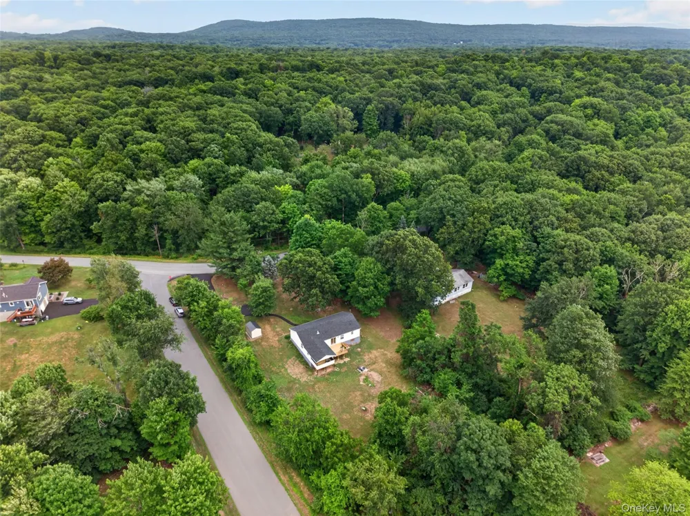 140 Rabbit Run Road Clintondale, NY 12515