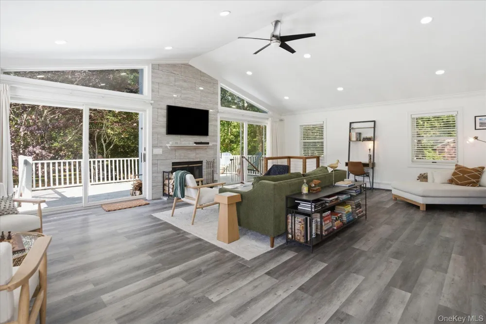 1A Gerald Lane Hampton Bays, NY 11946
