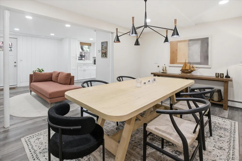 1A Gerald Lane Hampton Bays, NY 11946