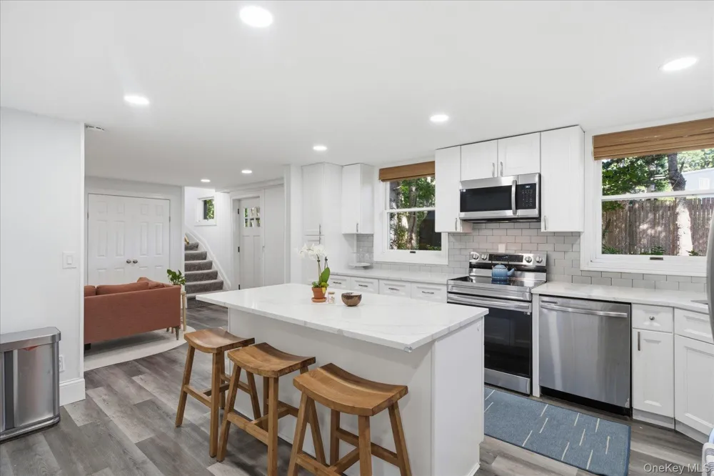 1A Gerald Lane Hampton Bays, NY 11946
