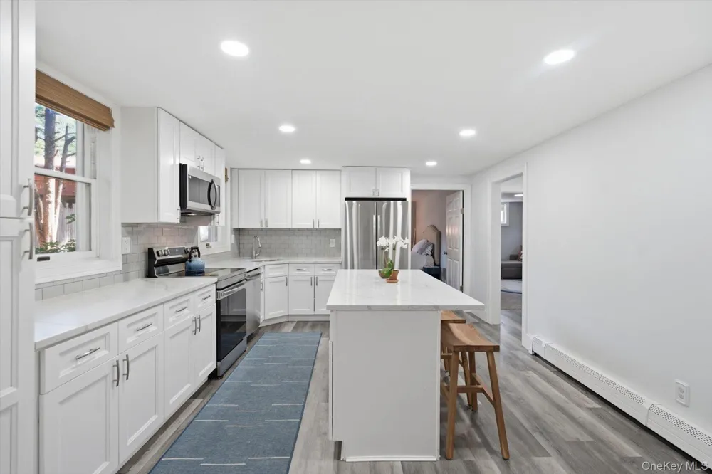 1A Gerald Lane Hampton Bays, NY 11946
