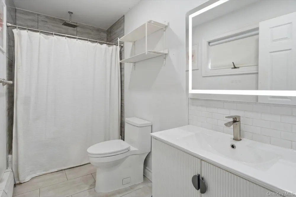 1A Gerald Lane Hampton Bays, NY 11946