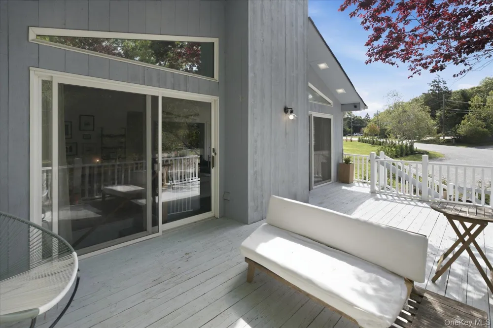 1A Gerald Lane Hampton Bays, NY 11946