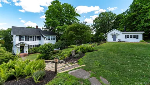 34 Old Mountain Road