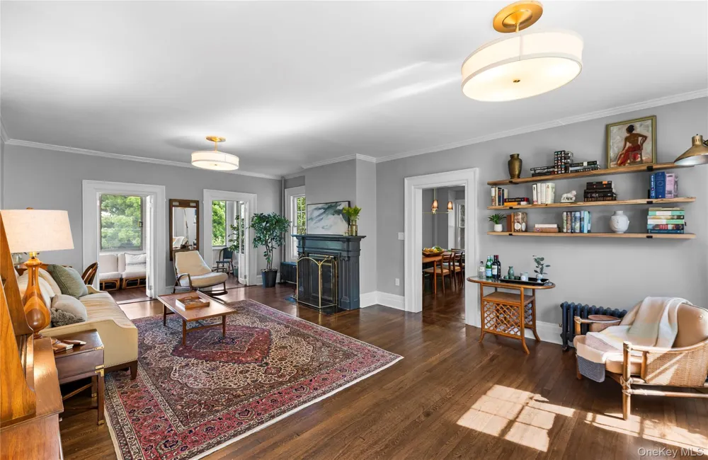 34 Old Mountain Road Nyack, NY 10960