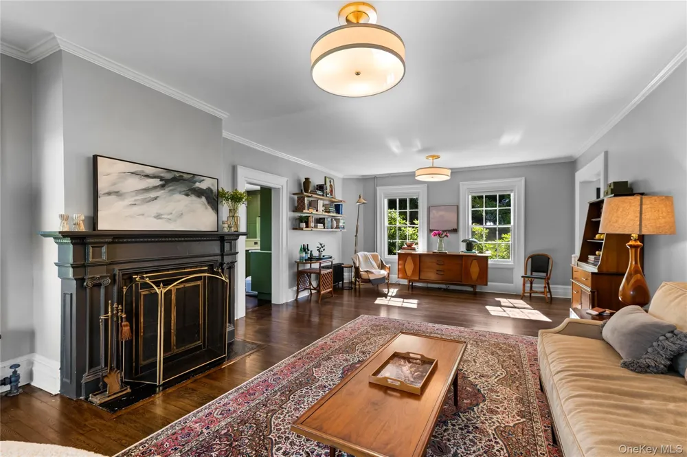 34 Old Mountain Road Nyack, NY 10960