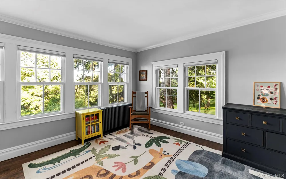 34 Old Mountain Road Nyack, NY 10960